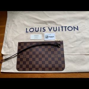 Damier Ebene Toiletry Bag